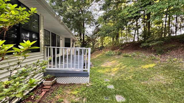 330 N Boundary Street, Dalton, GA 30720