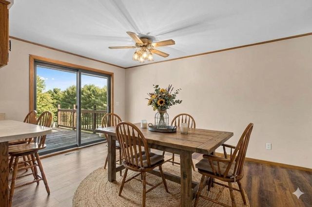 W8136 SANDY LANE, Hortonville, WI 54944