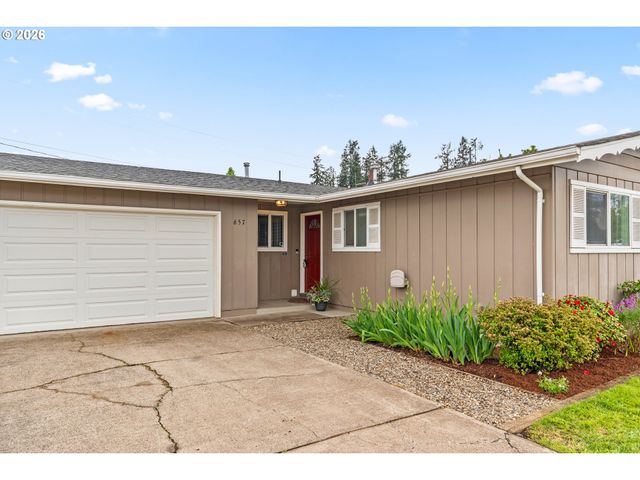 657 61ST St, Springfield, OR 97478
