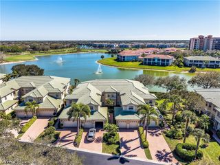 693 Vintage Reserve CIR 16C, Naples, FL 34119