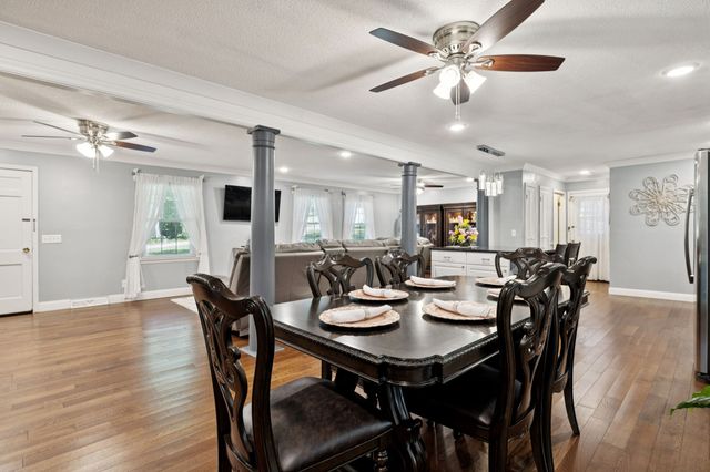 106 Dogwood Cir, Waverly, TN 37185