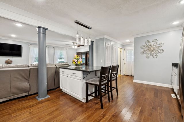 106 Dogwood Cir, Waverly, TN 37185