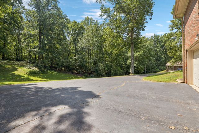 106 Dogwood Cir, Waverly, TN 37185