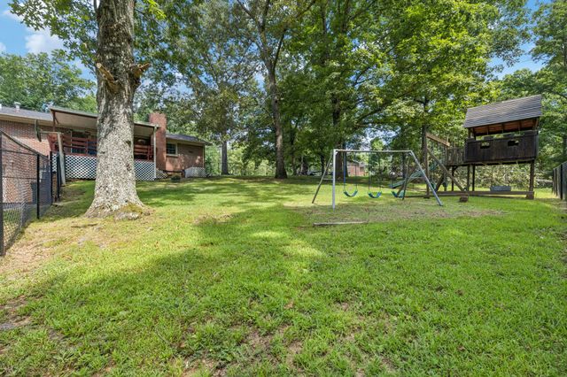 106 Dogwood Cir, Waverly, TN 37185