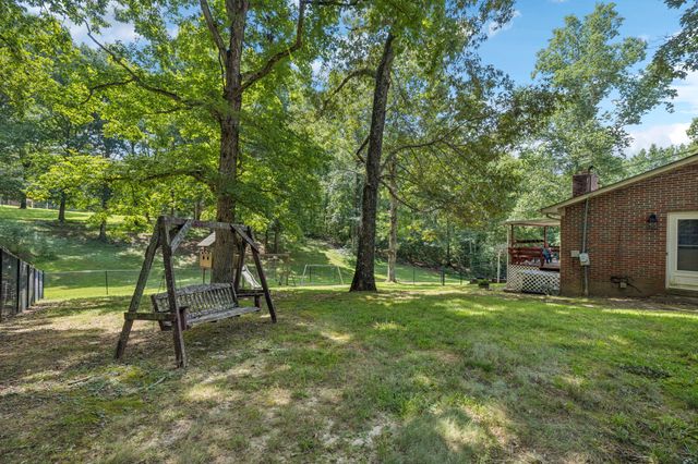 106 Dogwood Cir, Waverly, TN 37185