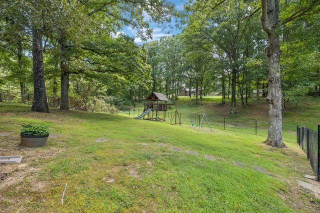 106 Dogwood Cir, Waverly, TN 37185