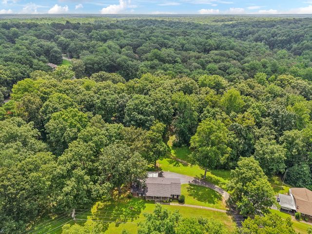 106 Dogwood Cir, Waverly, TN 37185
