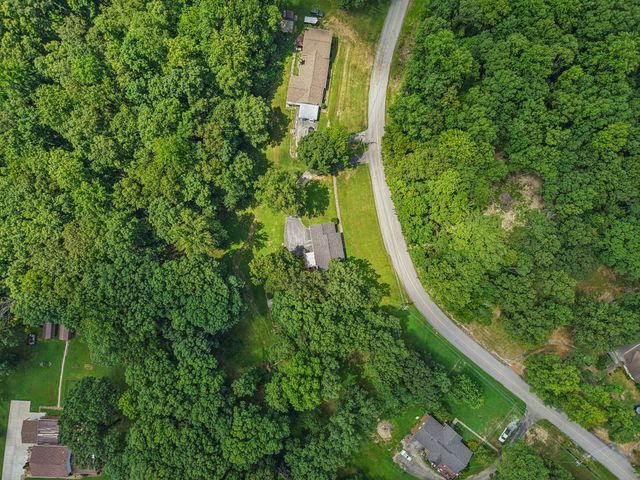 106 Dogwood Cir, Waverly, TN 37185