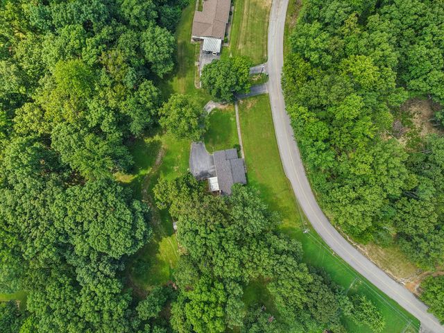 106 Dogwood Cir, Waverly, TN 37185