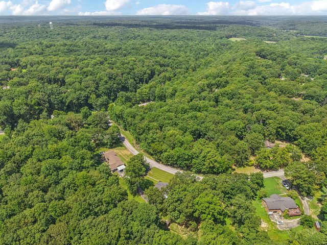 106 Dogwood Cir, Waverly, TN 37185