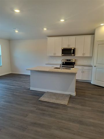 315 Canyon Oaks Drive, Greenville, TX 75402