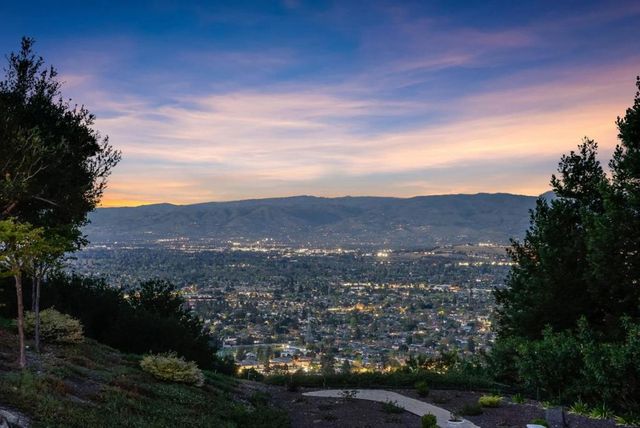 130 Sierra Azule, Los Gatos, CA 95032