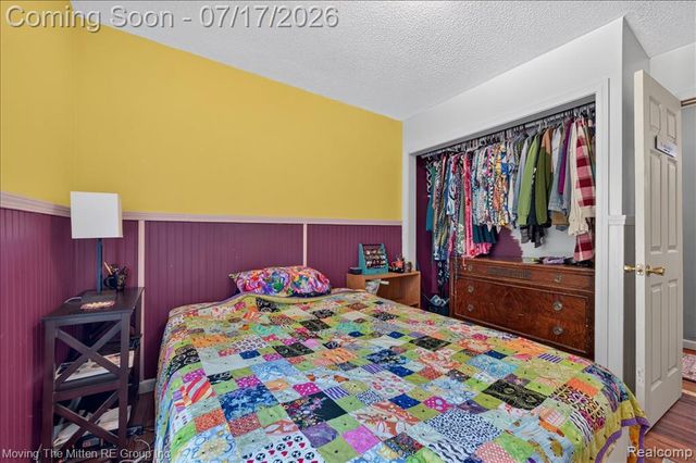 21847 Fenster Street, Belleville, MI 48111