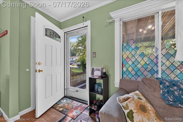 21847 Fenster Street, Belleville, MI 48111