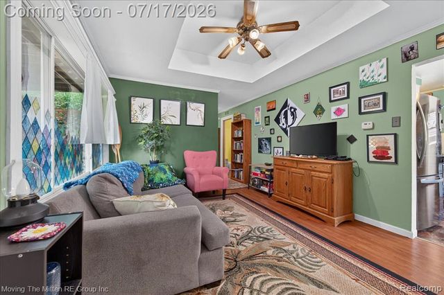 21847 Fenster Street, Belleville, MI 48111