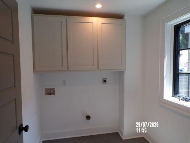38 N Enston Avenue, Charleston, SC 29403
