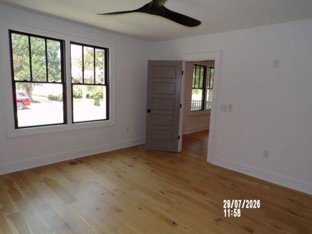 38 N Enston Avenue, Charleston, SC 29403