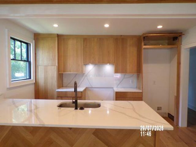 38 N Enston Avenue, Charleston, SC 29403