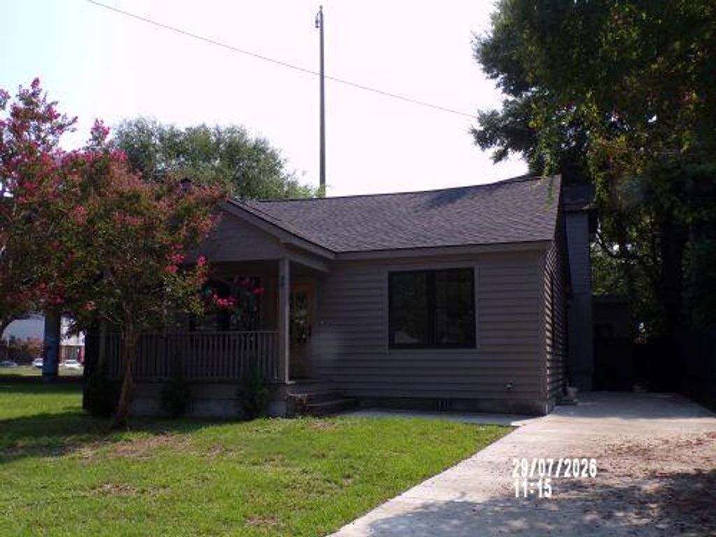 38 N Enston Avenue, Charleston, SC 29403
