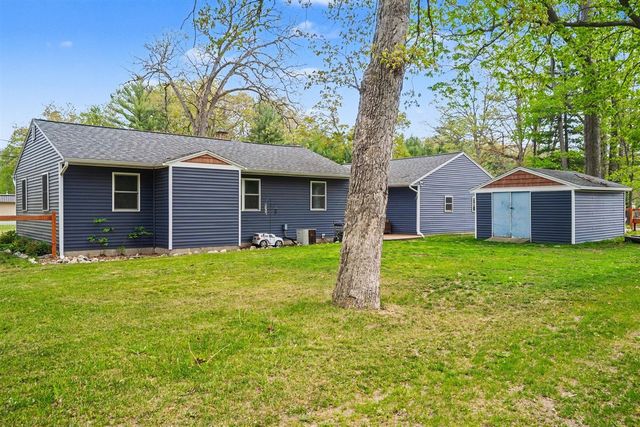 2969 E Pontaluna Road, Fruitport, MI 49415