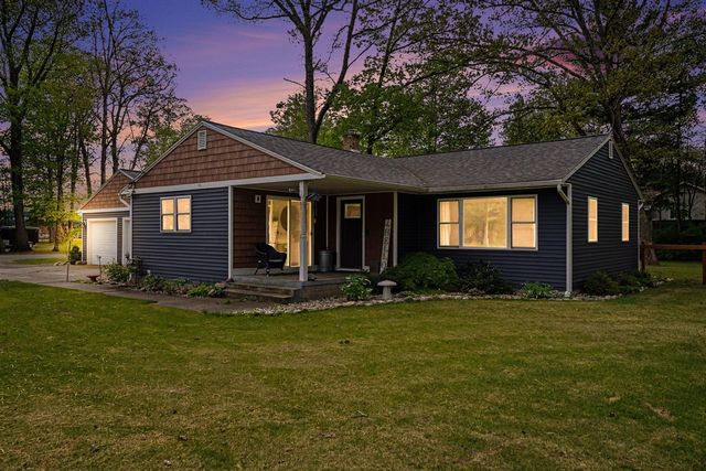 2969 E Pontaluna Road, Fruitport, MI 49415