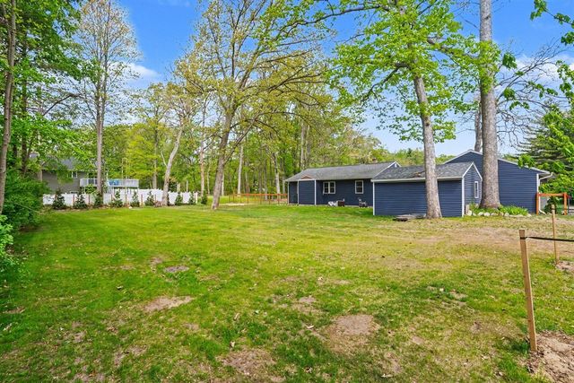 2969 E Pontaluna Road, Fruitport, MI 49415