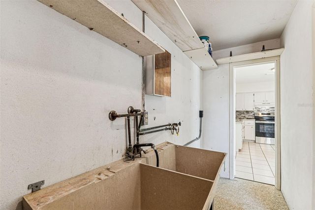 822 3RD AVENUE NW, Largo, FL 33770