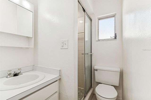 822 3RD AVENUE NW, Largo, FL 33770