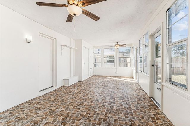 822 3RD AVENUE NW, Largo, FL 33770