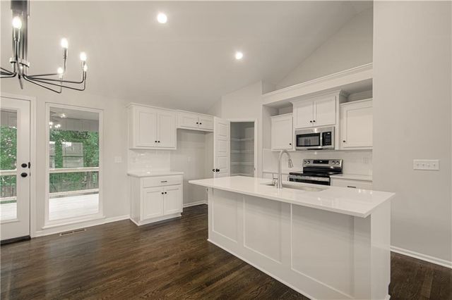 6015 NE 118th Terrace, Kansas City, MO 64156