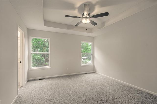 6015 NE 118th Terrace, Kansas City, MO 64156