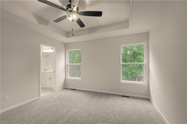 6015 NE 118th Terrace, Kansas City, MO 64156