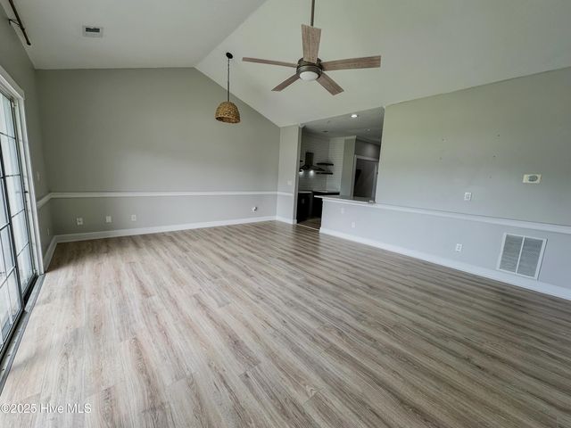 4839 Carnation 303, Myrtle Beach, SC 29577