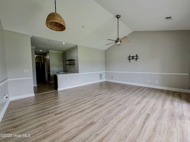 4839 Carnation 303, Myrtle Beach, SC 29577