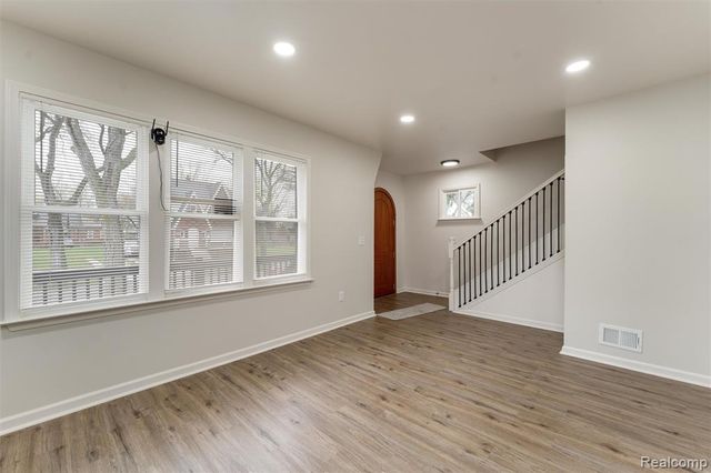 5292 Drexel Street, Detroit, MI 48213