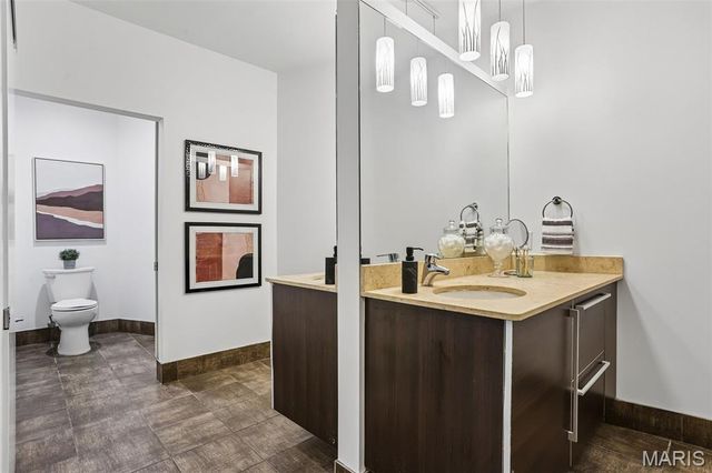 4100 Forest Park Avenue 304, St Louis, MO 63108