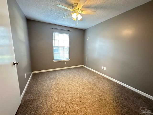 7720 Jansen Rd, Pensacola, FL 32526