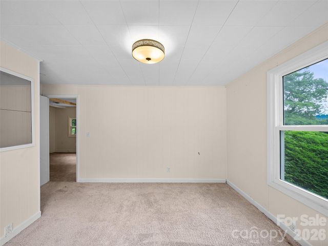 1644 State Hwy 80 S None, Burnsville, NC 28714