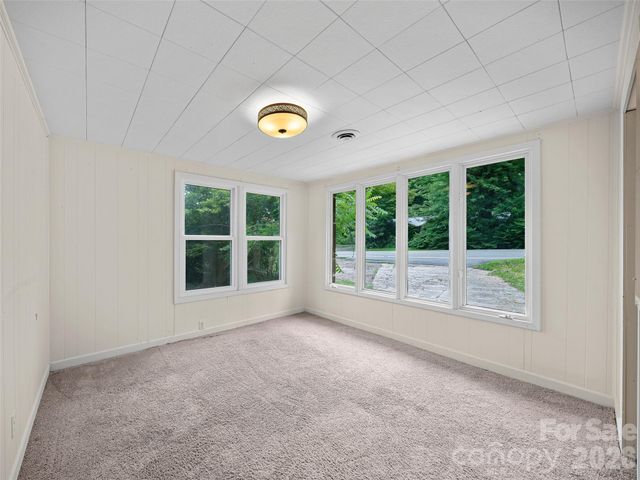1644 State Hwy 80 S None, Burnsville, NC 28714