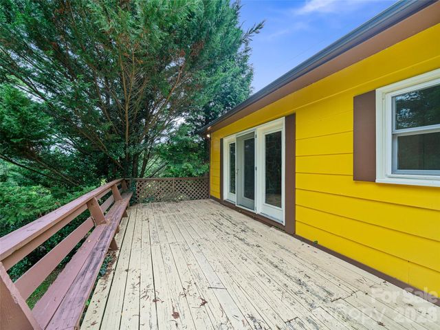 1644 State Hwy 80 S None, Burnsville, NC 28714