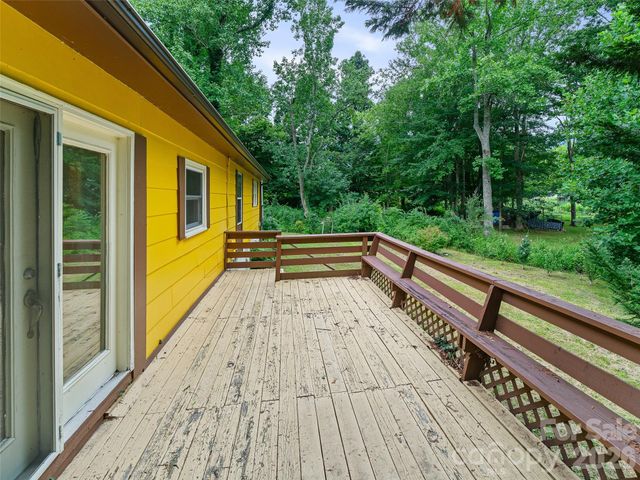 1644 State Hwy 80 S None, Burnsville, NC 28714
