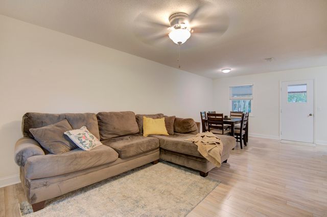 23 Miller Street, Fort Walton Beach, FL 32547