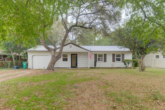 23 Miller Street, Fort Walton Beach, FL 32547