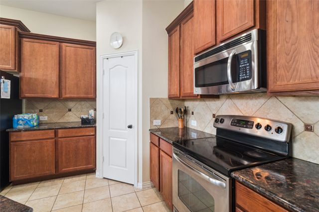 3861 Marcillia Circle, Irving, TX 75038