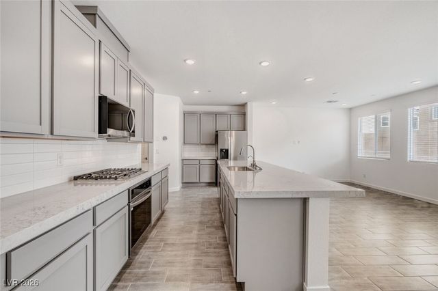 881 Arbor Spring Street, Henderson, NV 89011