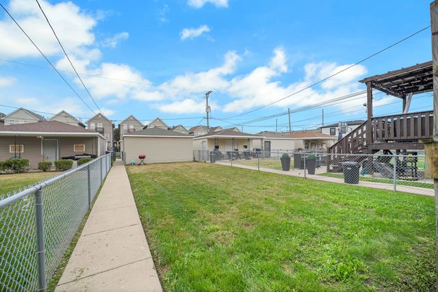 3422 W 13th Place, Chicago, IL 60623