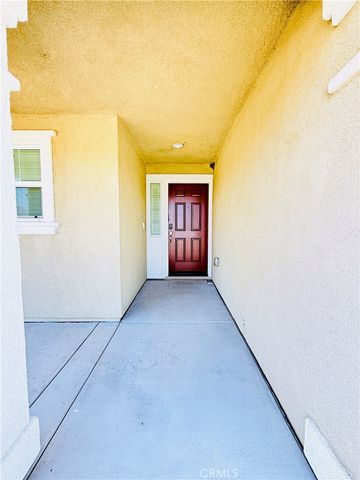 2636 Red Pine, San Jacinto, CA 92582