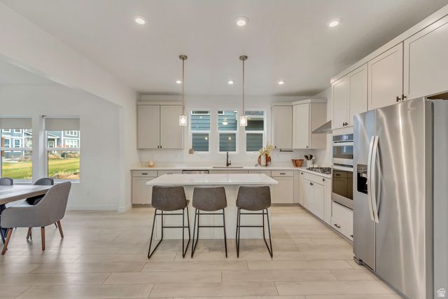 867 N 2125 W, Layton, UT 84041