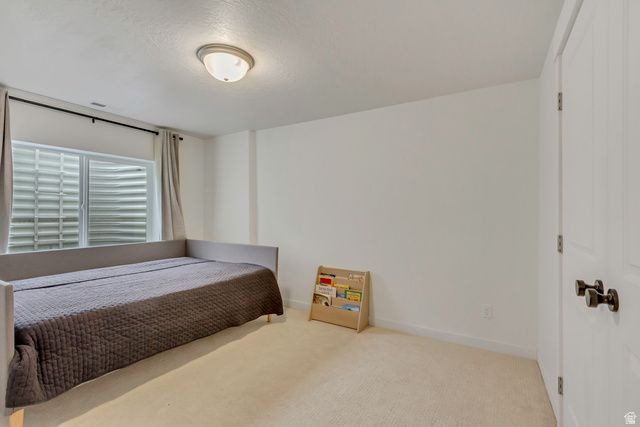 867 N 2125 W, Layton, UT 84041