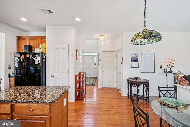 207 WATERFORD RD, Egg Harbor Township, NJ 08234